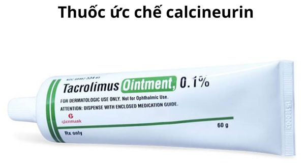 Tacrolimus là hoạt chất có tác dụng ức chế calcineurin được dùng trong điều trị chàm da